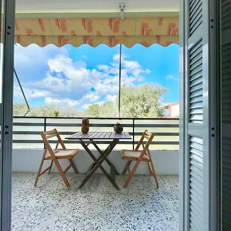 Maria's House Апартаменты Перама